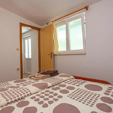 Apartmán Lovely In With Wifi Brodarica (Sibenik-Knin)