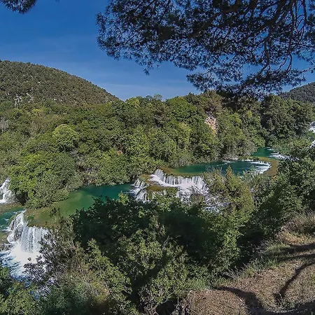 Lovely In With Wifi Apartamento