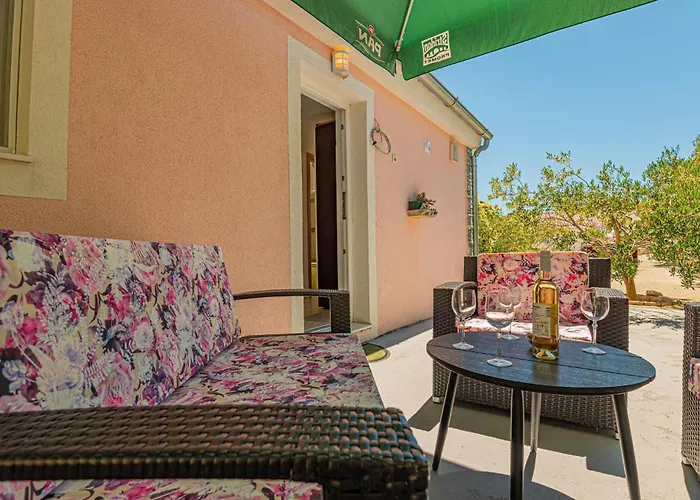 Lovely In With Wifi * Brodarica (Sibenik-Knin)